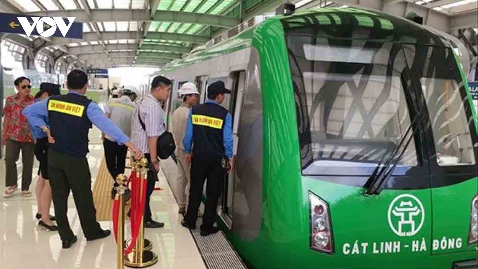 Hanoi metro line inaugurated after 10 years of construction
